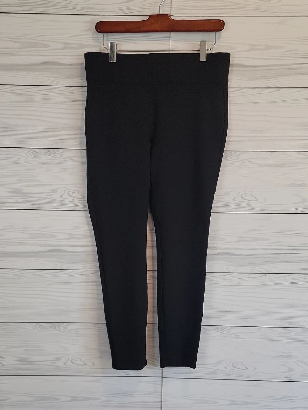Dressbarn Slim Fit Black Ponte Leggings Pants Womens Size M